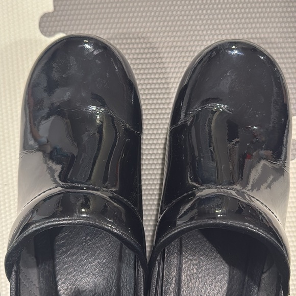 Dansko XP 2.0 Clog - Picture 5 of 6